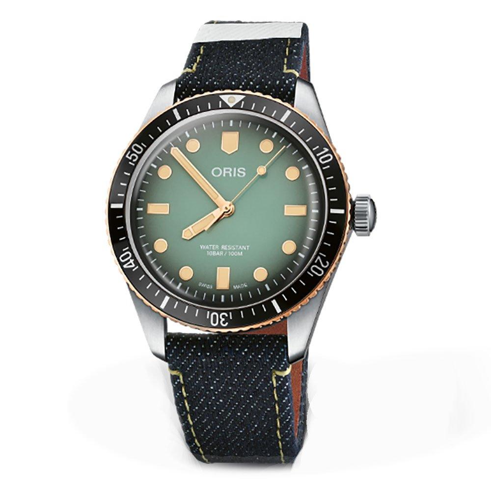 Divers Sixty Five Special Edition X Momotaro Automatic Men s Watch